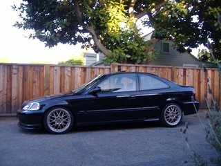 Illustration for article titled A Friday Flashback - Circa 2005 (before these wheels were cool)